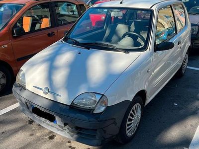 Occasion Fiat 600 54 ch (39 kW) 2008 Blanc Citadine
