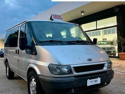 Usata Ford Transit Tourneo 100 CV (73 kW) 2004 Grigio Monovolume