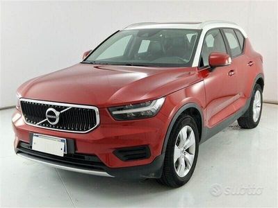 usata Volvo XC40 D3 AWD Geartronic Momentum usato