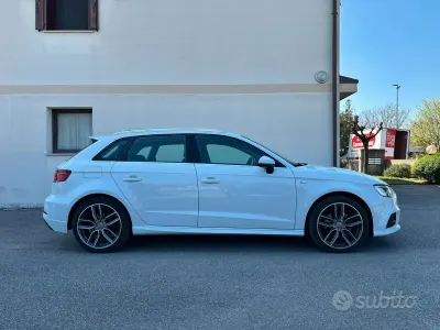 Usata Audi A3 S-Line 150 CV (110 kW) 2019 Bianco Berlina