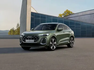 Nuova Audi Q5 Sportback S-Line 204 CV (150 kW) 2026 Verde distretto metallizzato SUV