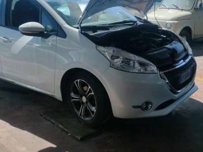 usata Peugeot 208 1.4 hdi