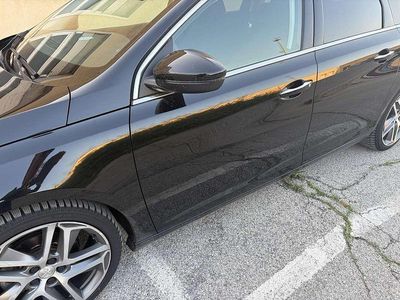 Usata Peugeot 308 SW Allure 120 CV (88 kW) 2016 Station wagon