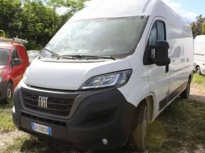 Usata Fiat Ducato 140 CV (102 kW) 2022 Bianco Furgone