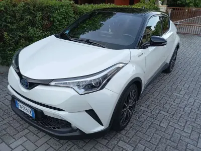Usata Toyota C-HR Trend 98 CV (72 kW) 2018 SUV