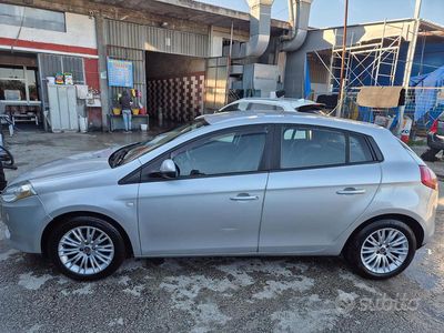 Grigio Usata 2009 Fiat Bravo Utilitaria | 3000 € (Buon prezzo)