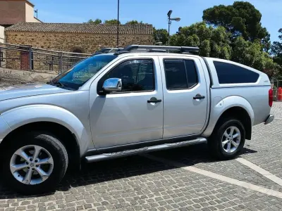 Second-hand Nissan Navara 171 CP (125 kW) 2007 Gri Pickup