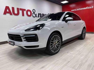 Bianco Usata 2023 Porsche Cayenne Platinum Edition SUV | 74.900 € (Buon prezzo)