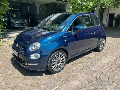 Usata Fiat 500 Dolcevita 69 CV (50 kW) 2020 Blu Utilitaria