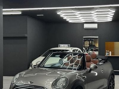 Usata Mini Cooper Cabriolet Hype 116 CV (85 kW) 2016 Cabrio