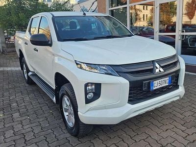 Usata Mitsubishi L200 Intense 150 CV (110 kW) 2021 Bianco Pick-up
