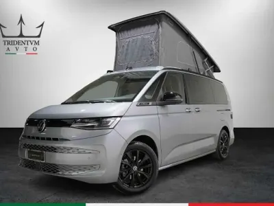 Nuova VW California Beach 150 CV (110 kW) 2026 Argento Furgone