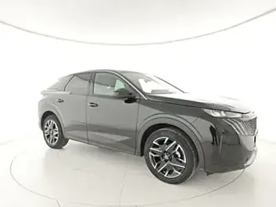 Usata Peugeot 3008 Allure 136 CV (100 kW) 2025 Argento SUV