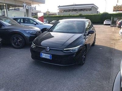 Usata VW Golf VIII Style 116 CV (85 kW) 2021 Nero Utilitaria