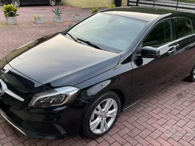 Usata Mercedes A180 Premium 109 CV (80 kW) 2016 Nero Berlina