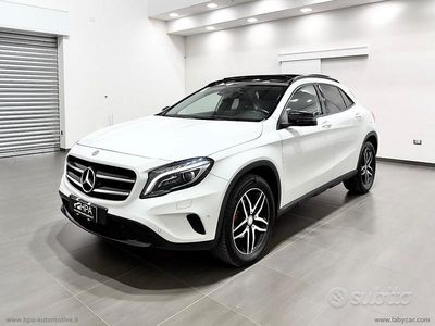 Usata Mercedes GLA220 177 CV (130 kW) 2016 Bianco SUV