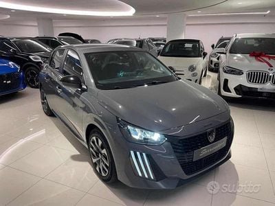 Nuova Peugeot 208 Style 100 CV (73 kW) 2025 Vari colori Utilitaria