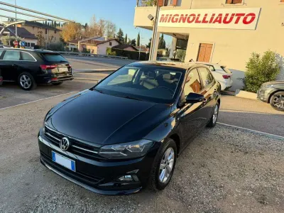 Usata VW Polo Comfortline 95 CV (69 kW) 2021 Nero Utilitaria