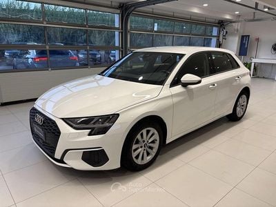 Usata Audi A3 Business 116 CV (85 kW) 2021 Bianco Berlina