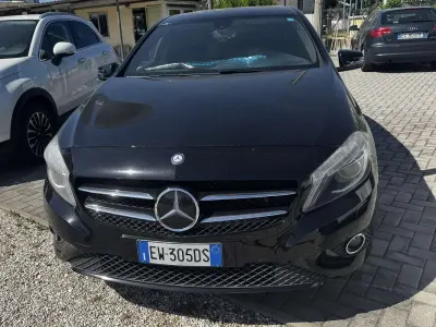 Usata Mercedes A180 Premium 109 CV (80 kW) 2013 Utilitaria