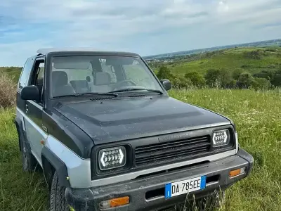 Usata Daihatsu Feroza 86 CV (63 kW) 2006 Grigio SUV