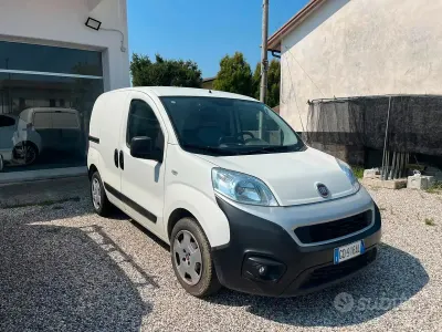 Usata Fiat Fiorino 95 CV (69 kW) 2020 Bianco Monovolume