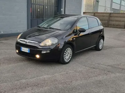 Usata Fiat Grande Punto S 69 CV (50 kW) 2011 Utilitaria