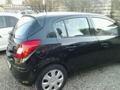 Usata Opel Corsa 75 CV (55 kW) 2012 Nero Utilitaria