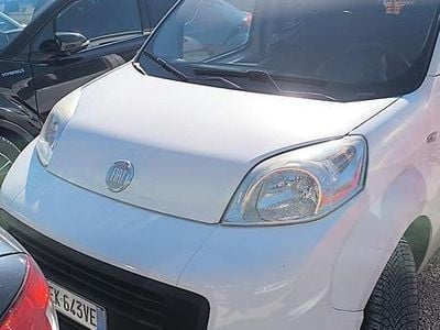 Usata Fiat Qubo Active 95 CV (69 kW) 2011 Bianco Monovolume