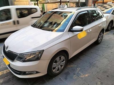 Bianco Usata 2015 Skoda Fabia Ambition Utilitaria | 4500 € (Molto cara)