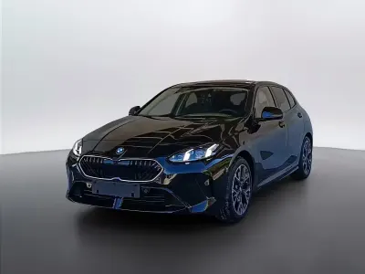 Usata BMW 120 150 CV (110 kW) 2025 Black sapphire metallizzato Utilitaria
