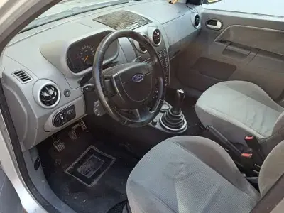 Usata Ford Fusion 101 CV (74 kW) 2003 Utilitaria