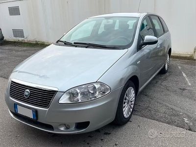 Usata Fiat Croma 140 CV (102 kW) 2007 Grigio Station wagon