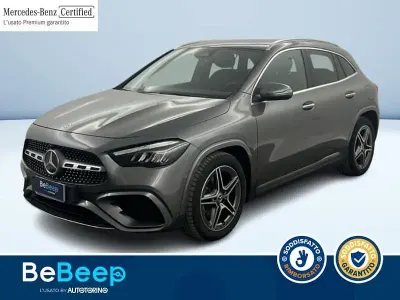 Usata Mercedes GLA200 AMG Line Premium 150 CV (110 kW) 2024 Grigio metallizzato SUV