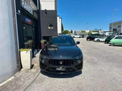 Usata Maserati Levante 349 CV (256 kW) 2021 Nero SUV