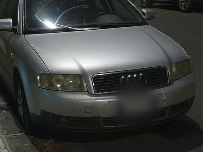 Usata Audi A4 130 CV (95 kW) 2002 Grigio Berlina