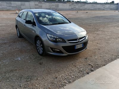 usata Opel Astra 1.4 GPL sport sw