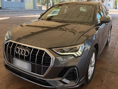 Usata Audi Q3 S-Line 190 CV (139 kW) 2019 Grigio SUV