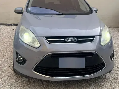 Usata Ford C-MAX 115 CV (84 kW) 2011 Monovolume