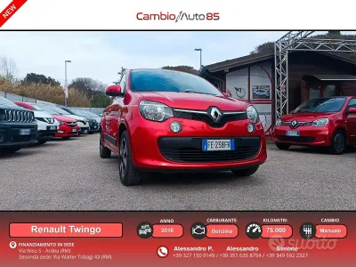 Gebraucht Renault Twingo SE 69 PS (50 kW) 2016 Rot Kleinwagen
