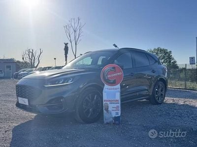 Usata Ford Kuga ST-Line 120 CV (88 kW) 2021 Grigio SUV