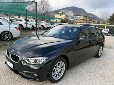 Usata BMW 318 Sport Line 150 CV (110 kW) 2019 Nero Station wagon
