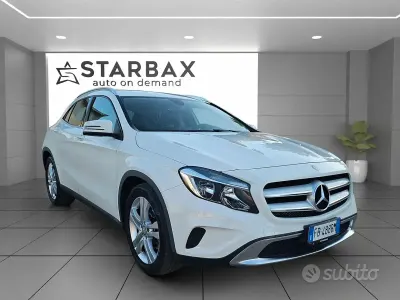 Usata Mercedes GLA200 Executive 136 CV (100 kW) 2015 Bianco SUV