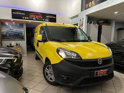 Begagnad Fiat Doblò 95 HK (69 kW) 2018 Gul Minibuss