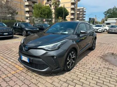 Usata Toyota C-HR Trend 98 CV (72 kW) 2021 Grigio SUV