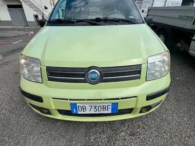 Usata Fiat Panda 60 CV (44 kW) 2006 Verde Utilitaria