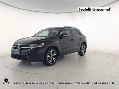 Usata VW T-Roc R-line 150 CV (110 kW) 2024 Nero SUV