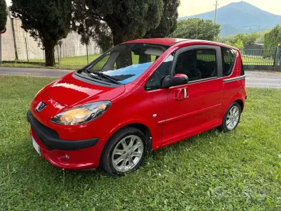 Usata Peugeot 1007 109 CV (80 kW) 2006 Rosso Monovolume