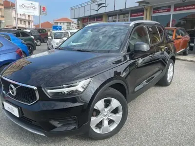 Usata Volvo XC40 Business Edition 150 CV (110 kW) 2019 Nero SUV