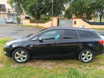 usata Opel Astra 4ª serie - 2011